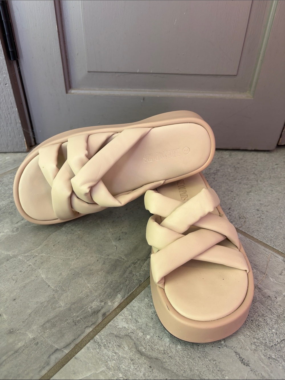 Dream Pairs Padded Braided Slide Sandals in Pale Pink